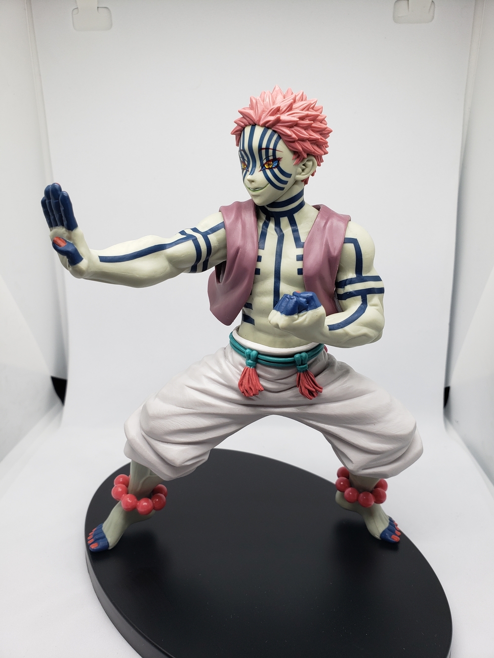 Akaza Vibration Stars Demon Slayer Figure / Figurine - Picture 3 of 6